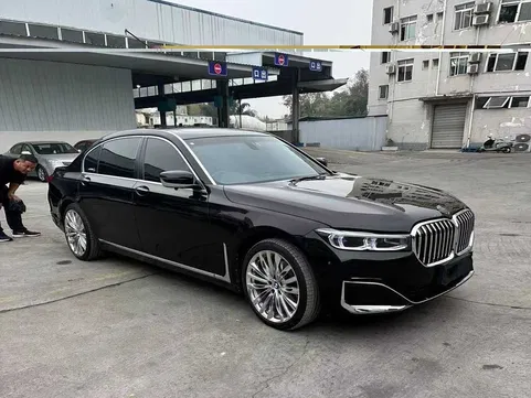 Body kit for BMW G11/G12 in Executive style 2020+