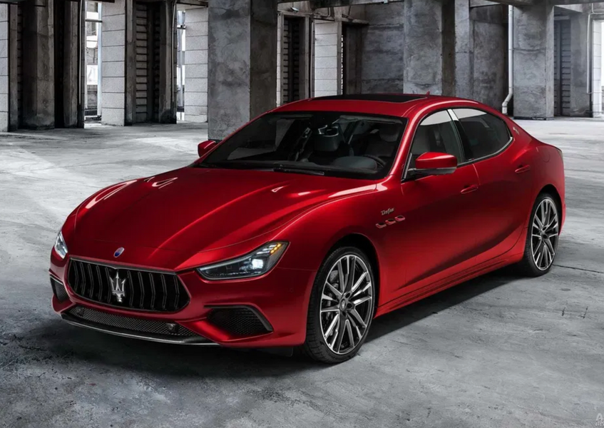 Обвіс для Maserati Ghibli 2013-2020 в стилі Maserati Trofeo 2021+ 296-49b фото