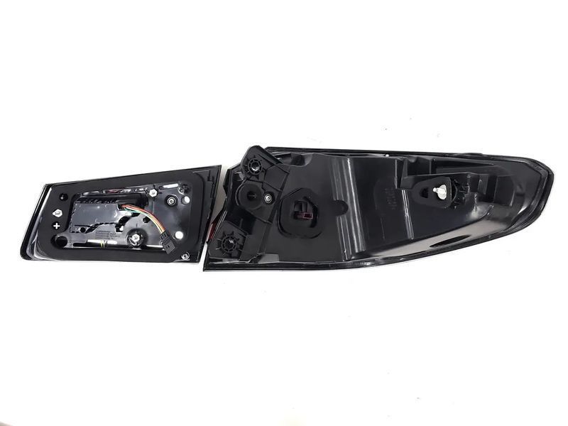 LCI-style tail lights for BMW G30